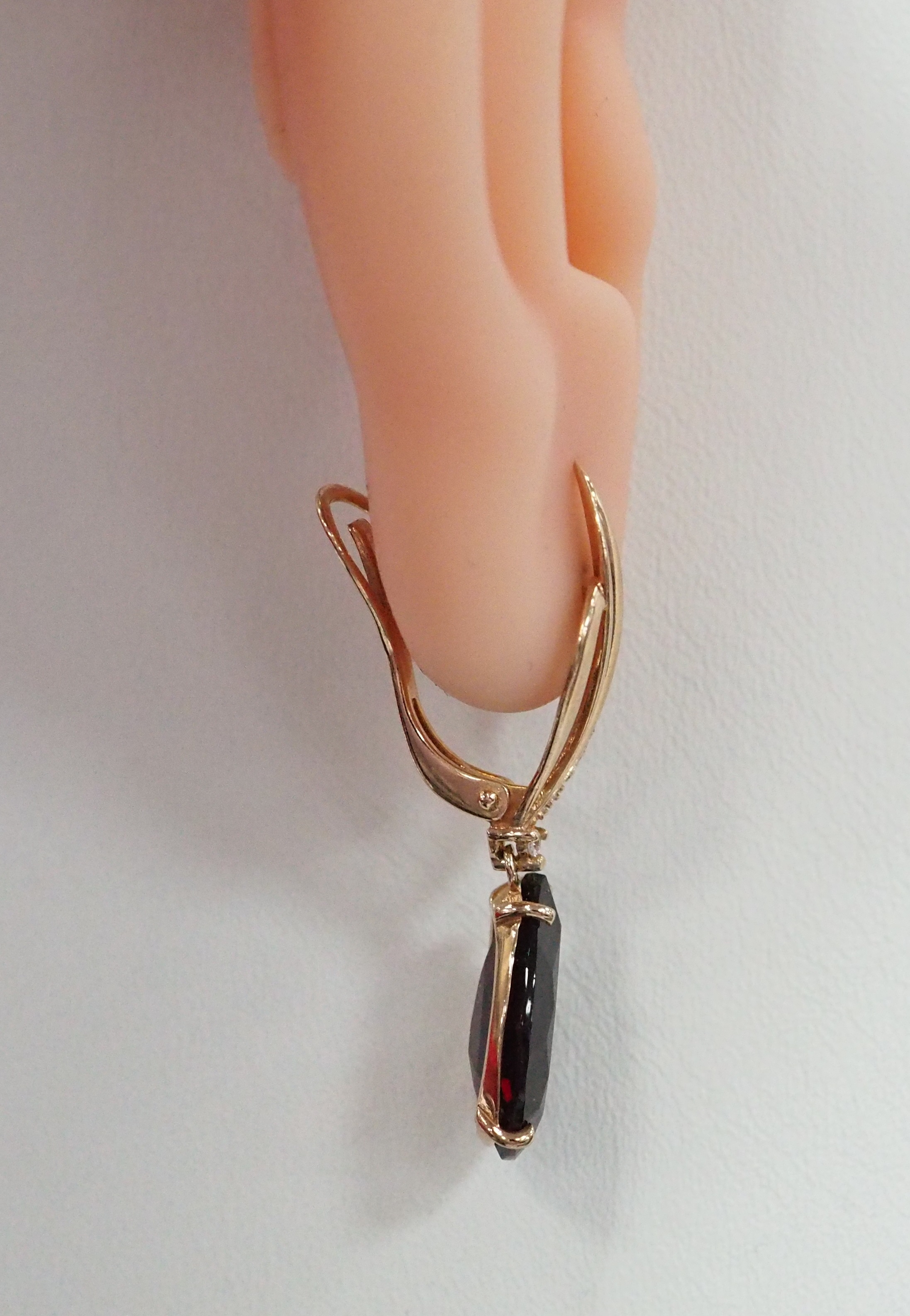 Серебряные серьги с ситаллами